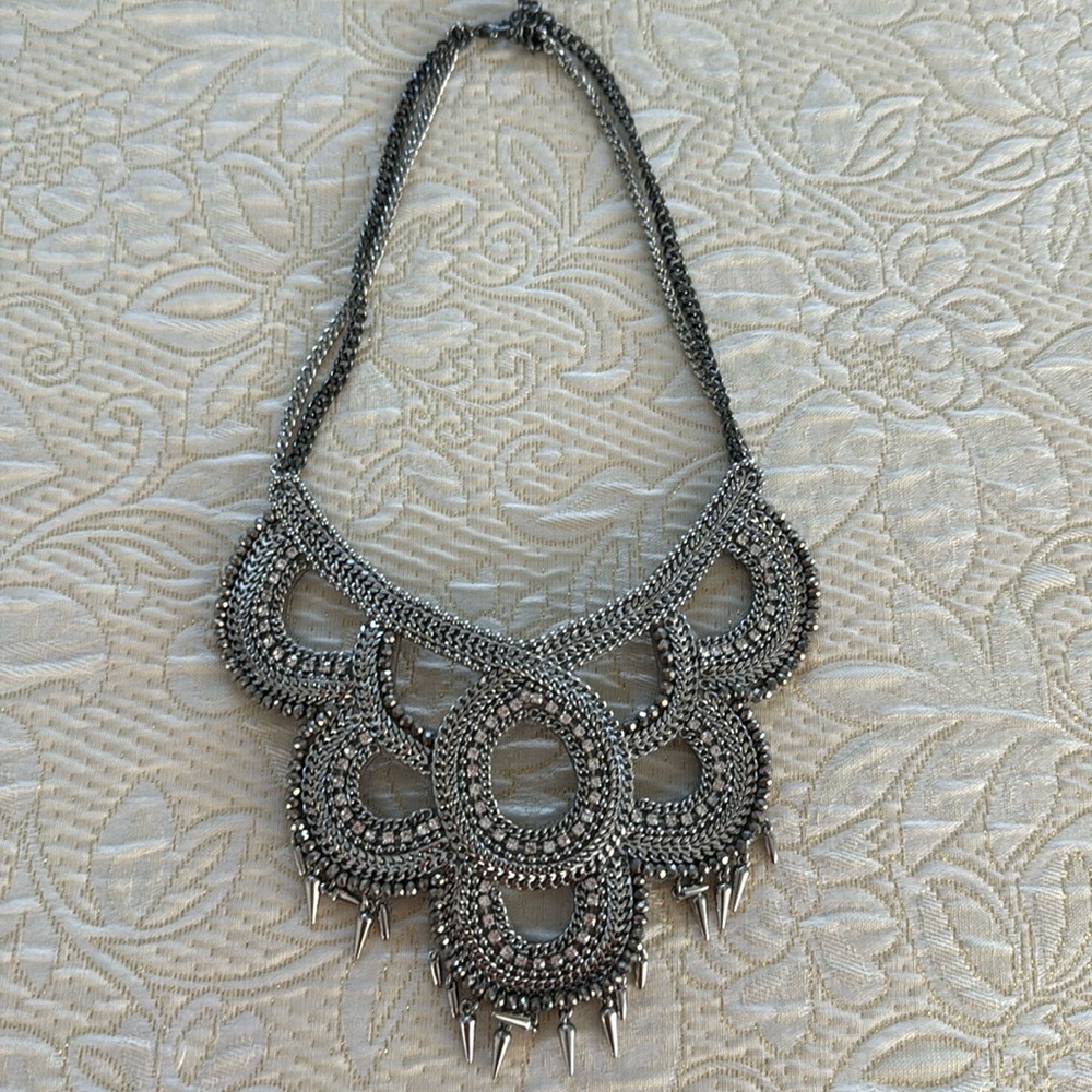 Stella and dot Nacklace
